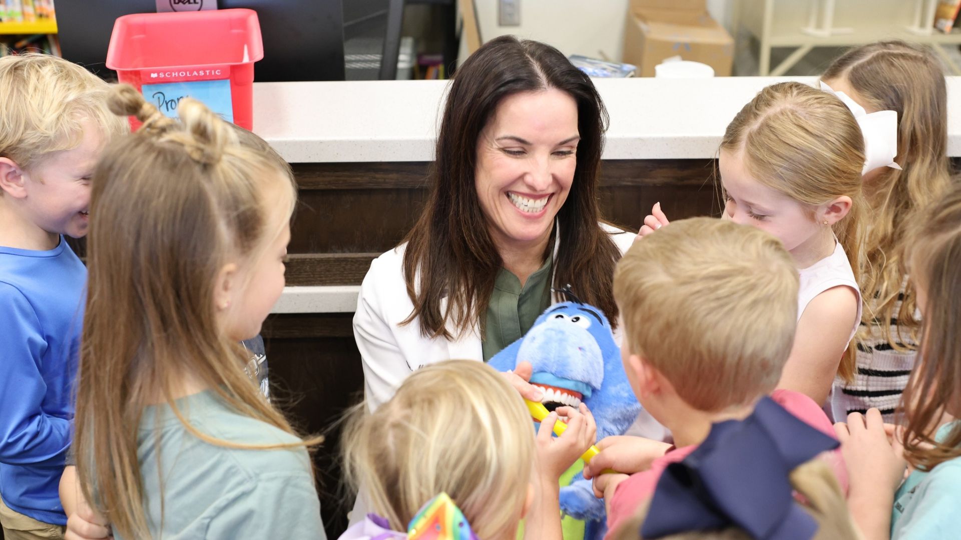 Dr Wall visiting local Statesboro school to talk about dental health